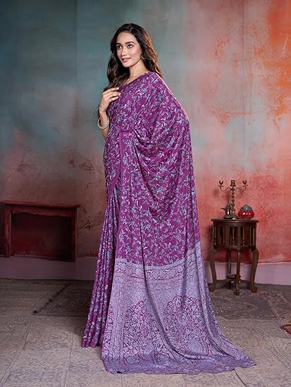 Vareli Floral Print Crepe Saree With Unstitched Blouse Piece - Image 4